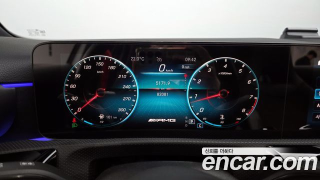 Mercedes-Benz A-Class (W177) AMG A45 4MAITC+ Hatchback 2021 — фото 8