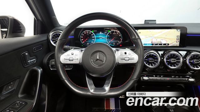 Mercedes-Benz A-Class (W177) AMG A45 4MAITC+ Hatchback 2021 — фото 12
