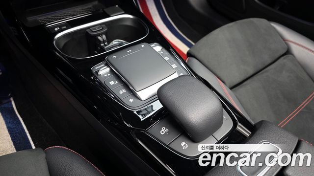 Mercedes-Benz A-Class (W177) AMG A45 4MAITC+ Hatchback 2021 — фото 29