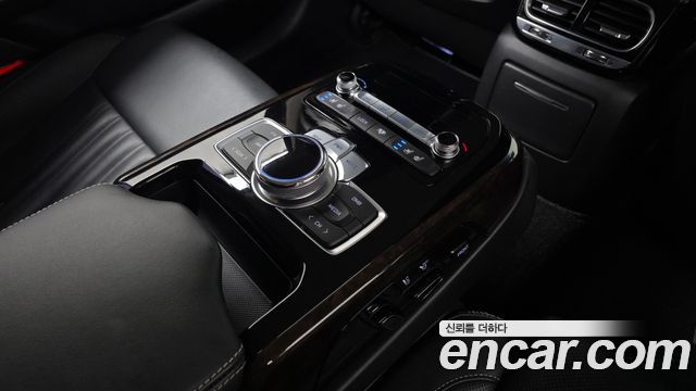 Genesis G90 3.8 AWD Premium Luxury 2019 — фото 19