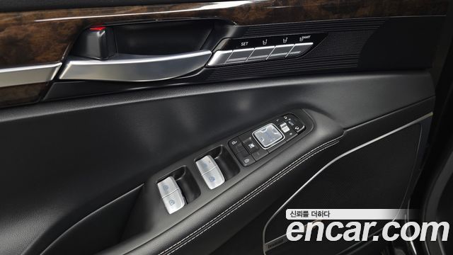 Genesis G90 3.8 AWD Premium Luxury 2019 — фото 30