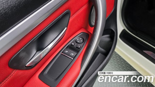 BMW 4 Series (F32) 430i M Sport Coupe 2020 — фото 26