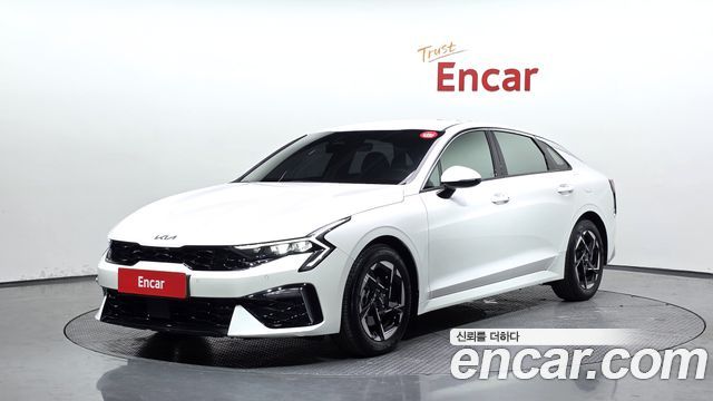 Kia K5 (III) 2.0 Prestige 2024 — фото 1