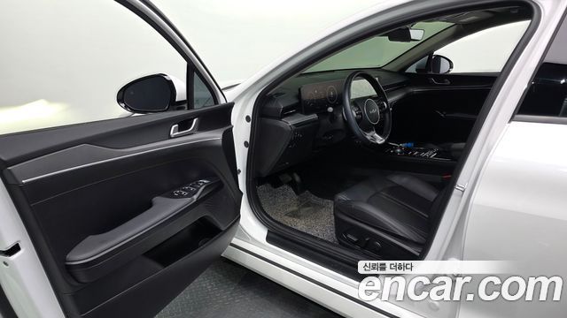 Kia K5 (III) 2.0 Prestige 2024 — фото 10
