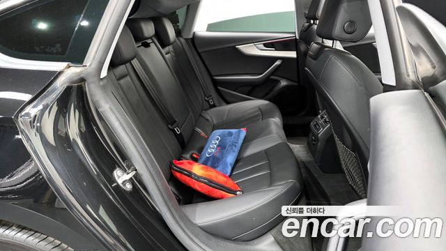 Audi A5 (F5) 40 TFSI Quattro Sportback 2022 — фото 11