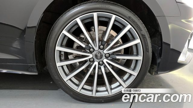 Audi A5 (F5) 40 TFSI Quattro Sportback 2022 — фото 21