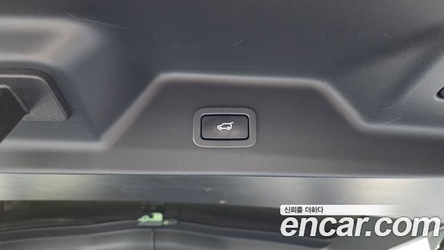 Land Rover Range Rover (IV) 5.0 SC AB 2015 — фото 28