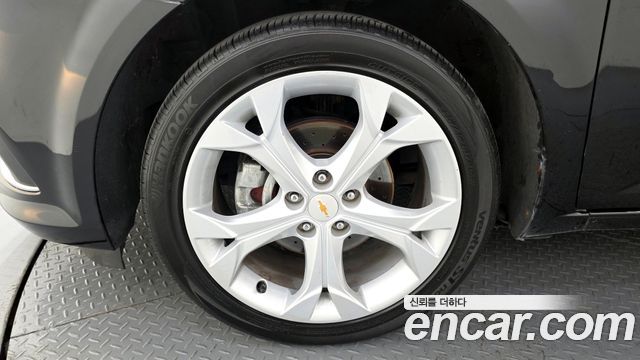 Chevrolet Aveo Sedan 1.4 Turbo L 2017 — фото 5
