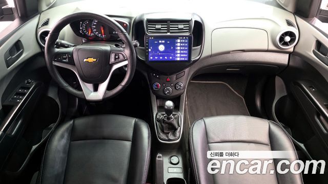 Chevrolet Aveo Sedan 1.4 Turbo L 2017 — фото 7
