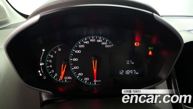 Chevrolet Aveo Sedan 1.4 Turbo L 2017 — фото 8