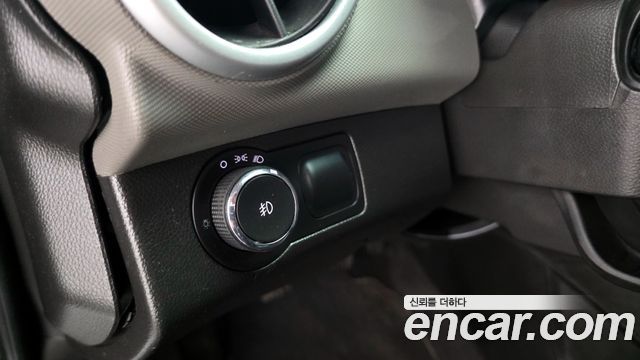 Chevrolet Aveo Sedan 1.4 Turbo L 2017 — фото 18
