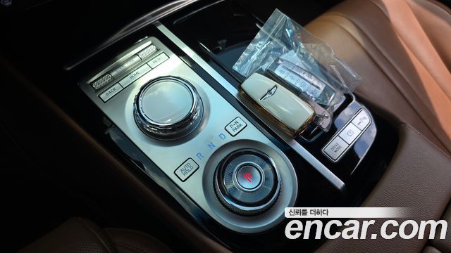 Genesis G80 (RG3) Gasoline 2.5 Turbo AWD 2023 — фото 9