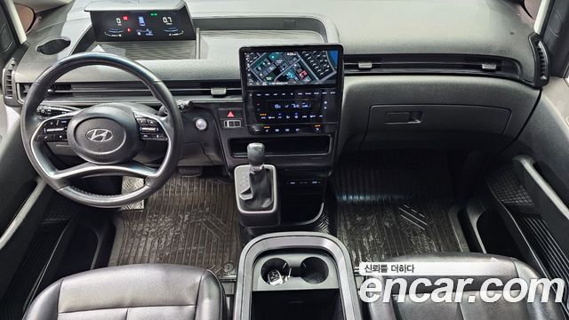 Hyundai Staria Cargo 5-Seater Modern 2022 — фото 7