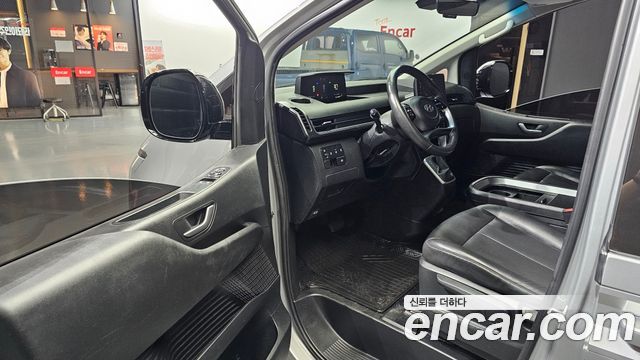 Hyundai Staria Cargo 5-Seater Modern 2022 — фото 10
