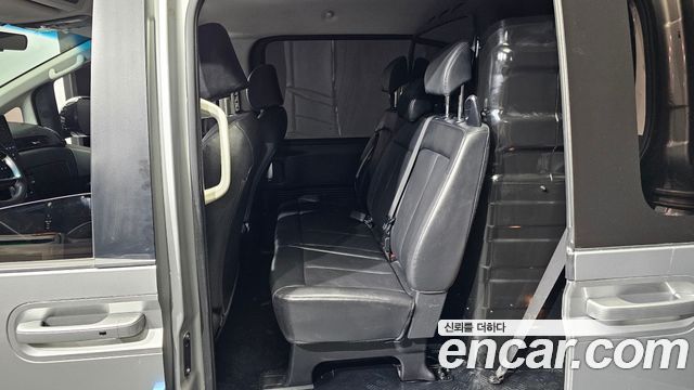 Hyundai Staria Cargo 5-Seater Modern 2022 — фото 11