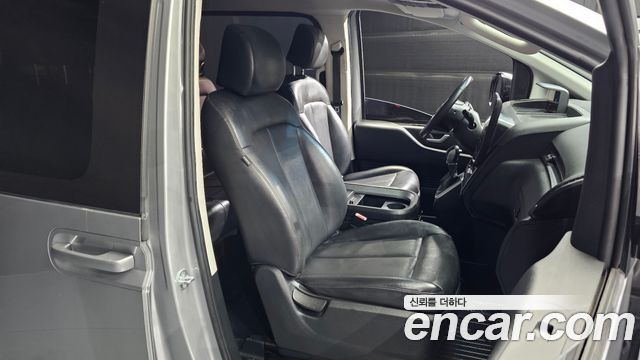 Hyundai Staria Cargo 5-Seater Modern 2022 — фото 26