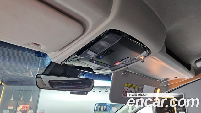 Hyundai Staria Cargo 5-Seater Modern 2022 — фото 27