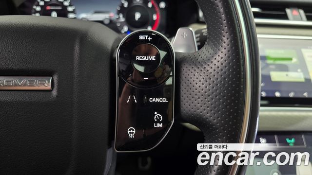 Land Rover Range Rover Velar 2.0 D240 R-Dynamic SE 2018 — фото 16
