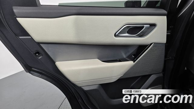 Land Rover Range Rover Velar 2.0 D240 R-Dynamic SE 2018 — фото 25