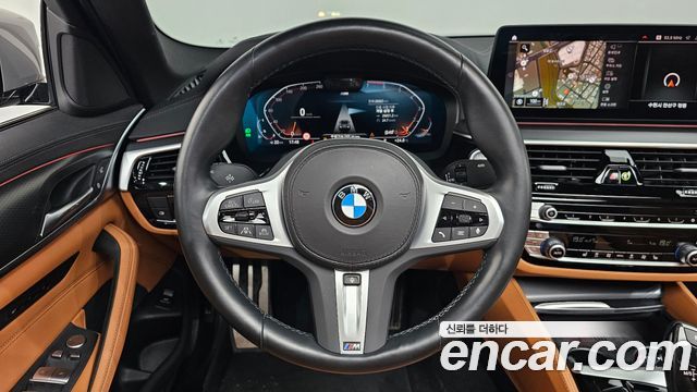 BMW 5 Series (G30) 520i M Sport 2022 — фото 13