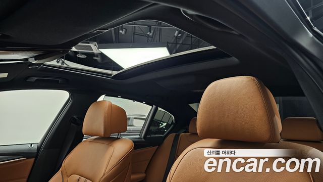 BMW 5 Series (G30) 520i M Sport 2022 — фото 16