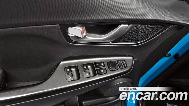 Hyundai Kona Gasoline 1.6 Turbo 2WD Modern 2021 — фото 21