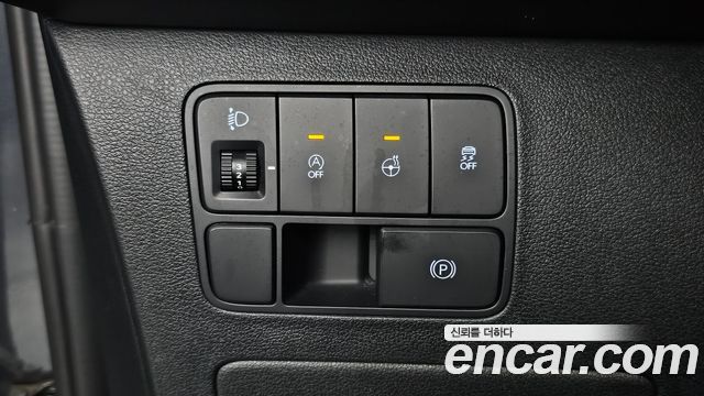 Hyundai Staria Cargo 5-Seater Modern 2023 — фото 13