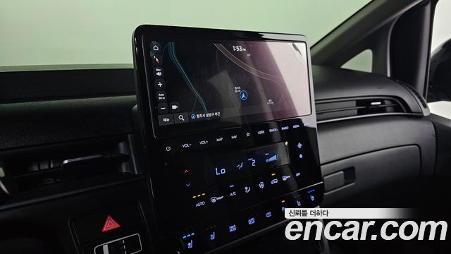 Hyundai Staria Cargo 5-Seater Modern 2023 — фото 16