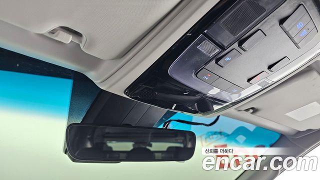 Hyundai Staria Cargo 5-Seater Modern 2023 — фото 19