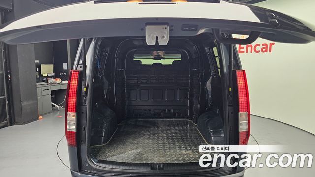 Hyundai Staria Cargo 5-Seater Modern 2023 — фото 20