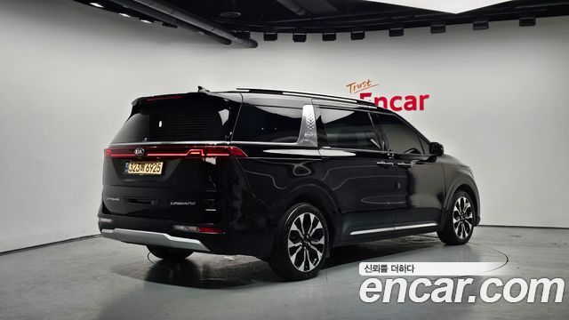 Kia Carnival (IV) Diesel 7-Seater Signature 2021 — фото 2