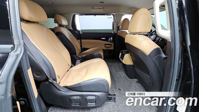 Kia Carnival (IV) Diesel 7-Seater Signature 2021 — фото 12