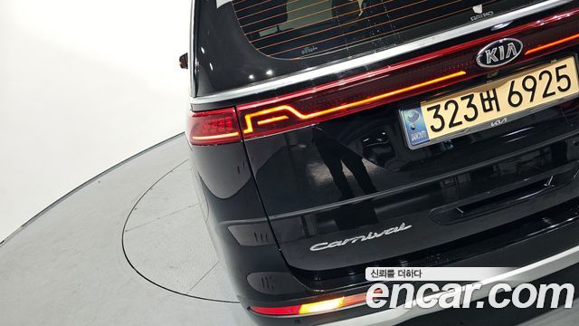 Kia Carnival (IV) Diesel 7-Seater Signature 2021 — фото 23