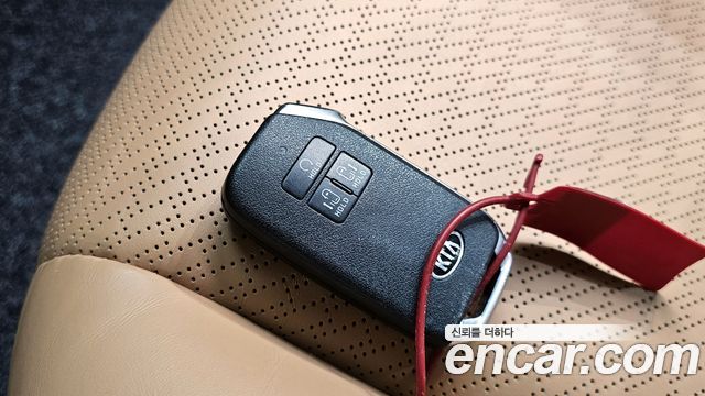 Kia Carnival (IV) Diesel 7-Seater Signature 2021 — фото 25