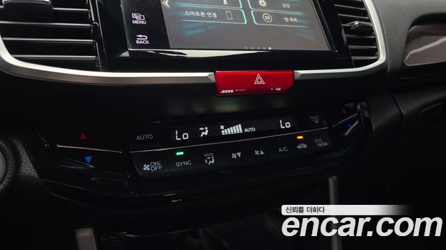 Honda Accord 2.4 9th 2017 — фото 16