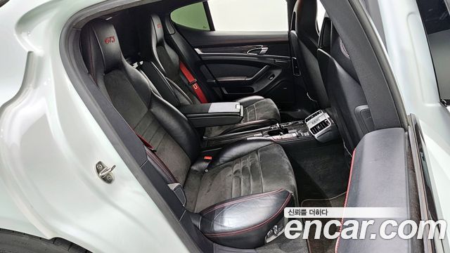 Porsche Panamera 4.8 GTS 970 2013 — фото 19
