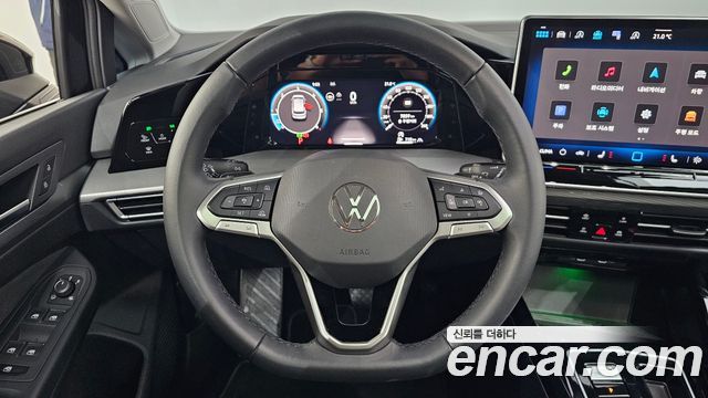 Volkswagen Golf (VIII) 2.0 TDI Prestige 2025 — фото 12