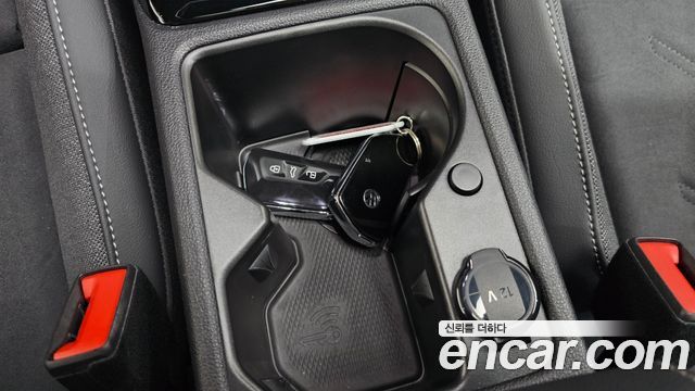 Volkswagen Golf (VIII) 2.0 TDI Prestige 2025 — фото 15