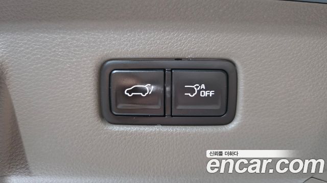 Kia Carnival (IV) Diesel 9-Seater Hi-Limousine Signature 2023 — фото 30