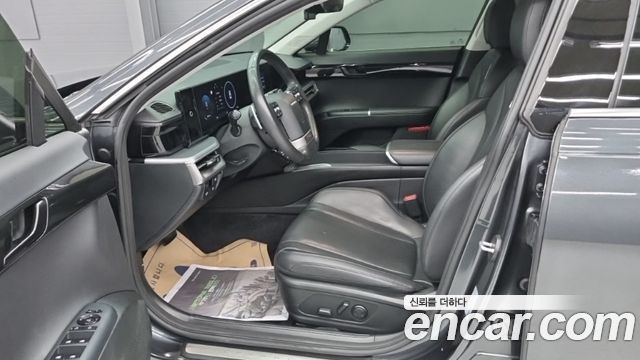 Hyundai Grandeur (GN7) 2,5 Gasoline 2WD Premium 2023 — фото 10