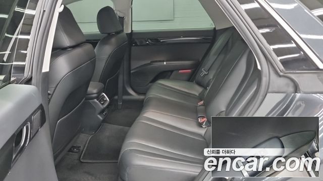 Hyundai Grandeur (GN7) 2,5 Gasoline 2WD Premium 2023 — фото 16