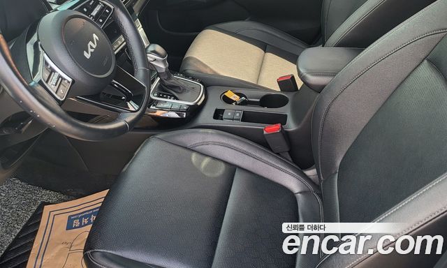 Kia Seltos Gasoline 1.6 Turbo 2WD Prestige 2022 — фото 10