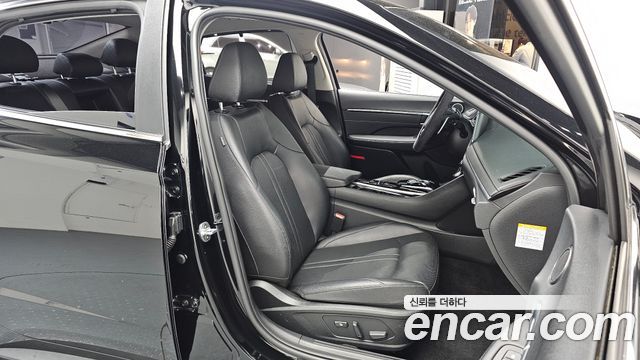 Hyundai Sonata Hybrid (DN8) Premium Millennial 2021 — фото 26