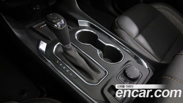 Chevrolet Traverse 3.6 AWD Redline 2020 — фото 9
