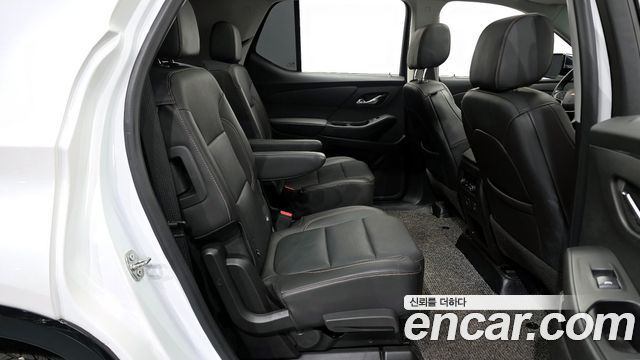 Chevrolet Traverse 3.6 AWD Redline 2020 — фото 12