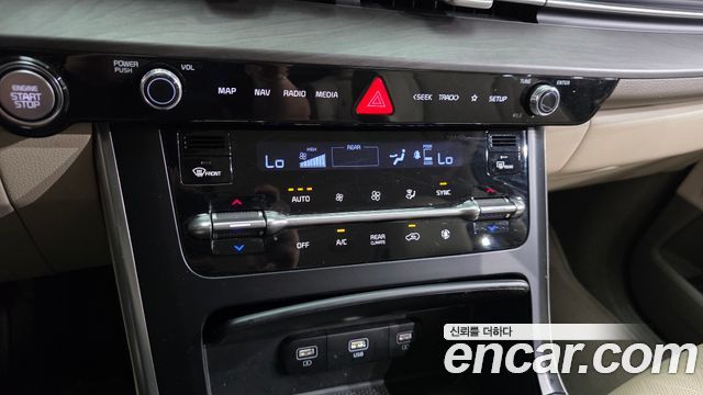 Kia Carnival (IV) Diesel 9-Seater Prestige 2023 — фото 17