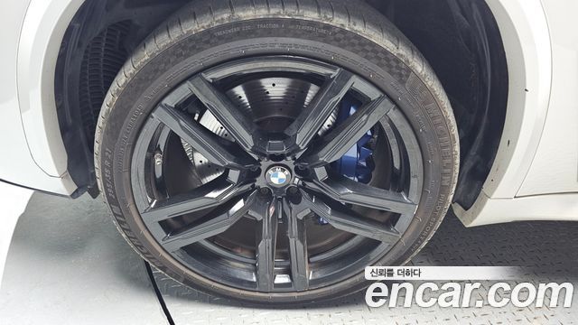 BMW X5M (G05) 4.4 2020 — фото 5