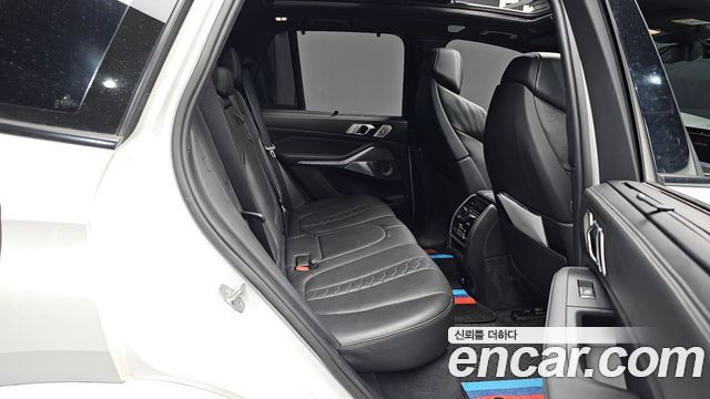 BMW X5M (G05) 4.4 2020 — фото 11