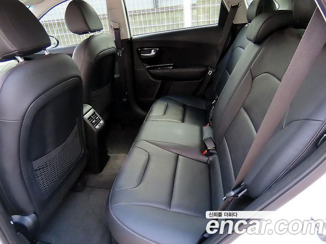 Kia Niro 1.6 HEV Prestige 2021 — фото 6