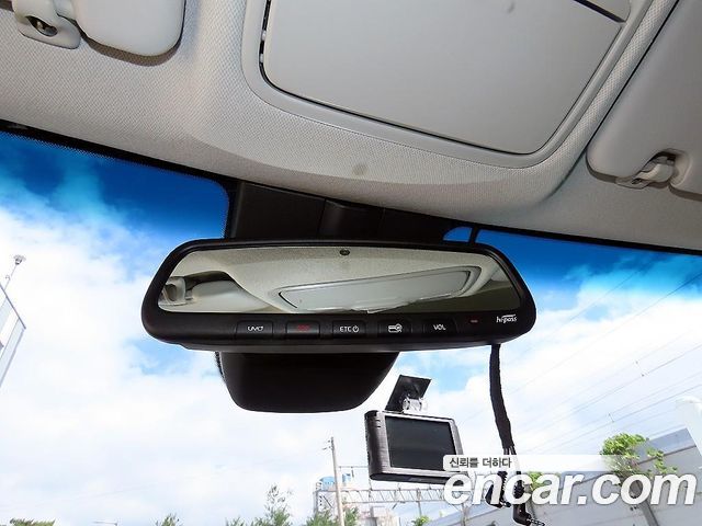 Kia Niro 1.6 HEV Prestige 2021 — фото 19